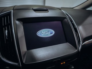 Ford S-MAX Titanium 132kW AWD SYNC3