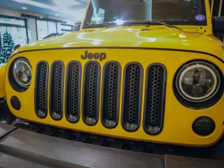 Jeep Wrangler Unlimited 2,8 CRD - TOP