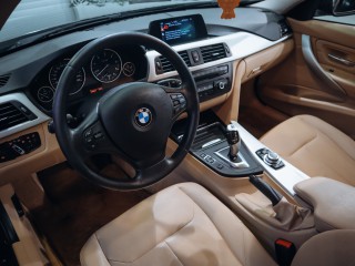 BMW 320d Touring aut.