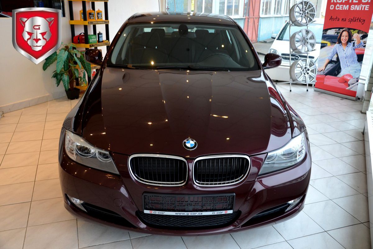 BMW 3318d záruka 2015 !