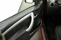 Dacia Logan 1.6i tažné zařízení, příčníky