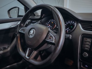 Škoda Octavia 2.0TDI, DSG Elegance