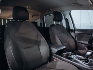 Ford S-MAX Titanium 132kW AWD SYNC3