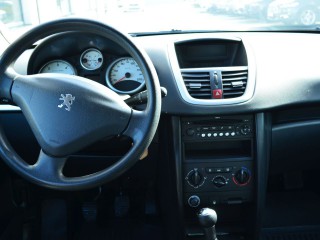 Peugeot 207 1.4HDi, 50kW - 2x sada PNEU