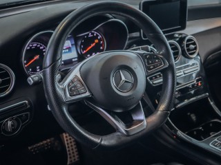 Mercedes-Benz GLC 250 4M AMG