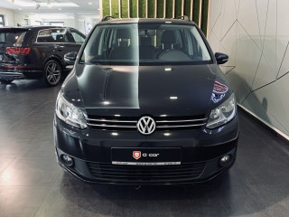 Volkswagen Touran 1.6TDi DSG Comfortline