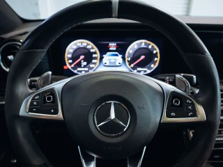 Mercedes-Benz E 63S AMG 4MATIC - TOP