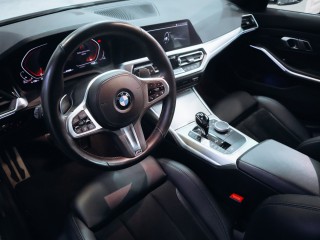 BMW 320d xDrive M-Sportpaket ACC
