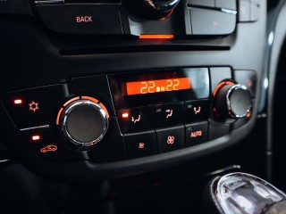 Opel Insignia 2.0CDTI 118kW Automat