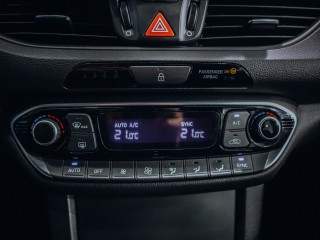 Hyundai i30 kombi 1.6 CRDi Style AT 100KW