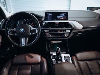 BMW X3 30i xDrive 185 kW xLINE