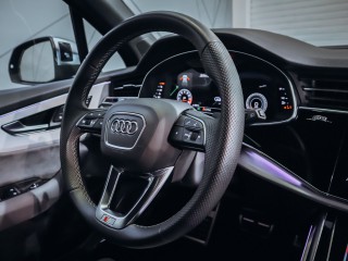 Audi SQ7 4.0TFSI Matrix, Laser, TOP