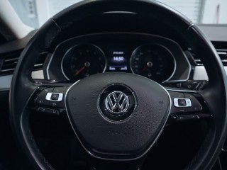 Volkswagen Passat 1.5TSi, R-Line 110 kW