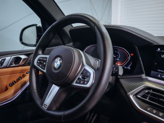 BMW X5 40i xDrive, M-Paket REZERVACE