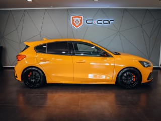 Ford Focus 2.3 ST Performance 246kW - TOP