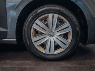 Volkswagen Touran 1.6 TDI - 7míst