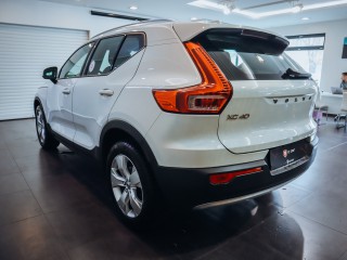 Volvo XC40 T3 FWD Momentum AT