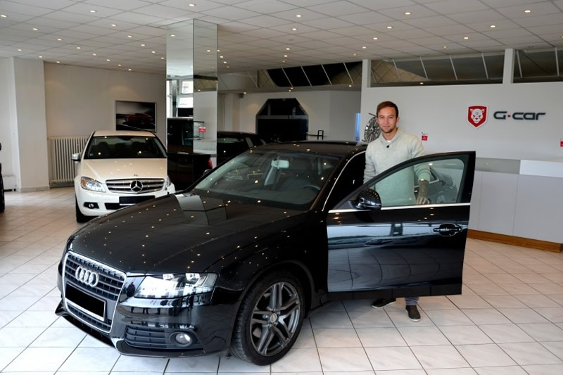 Pan Vlkojan se svou Audi A4