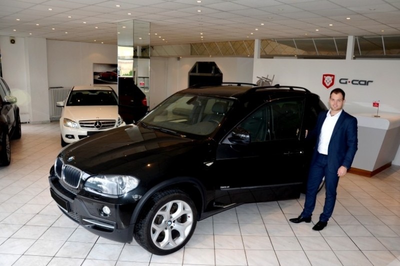 Marek Čunát se svým BMW X5