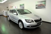 Škoda Superb 2.0 TDI Elegance,nez.top,navi
