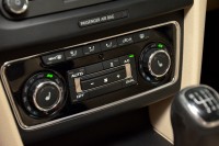 Škoda Superb 2.0 TDI Elegance,nez.top,navi