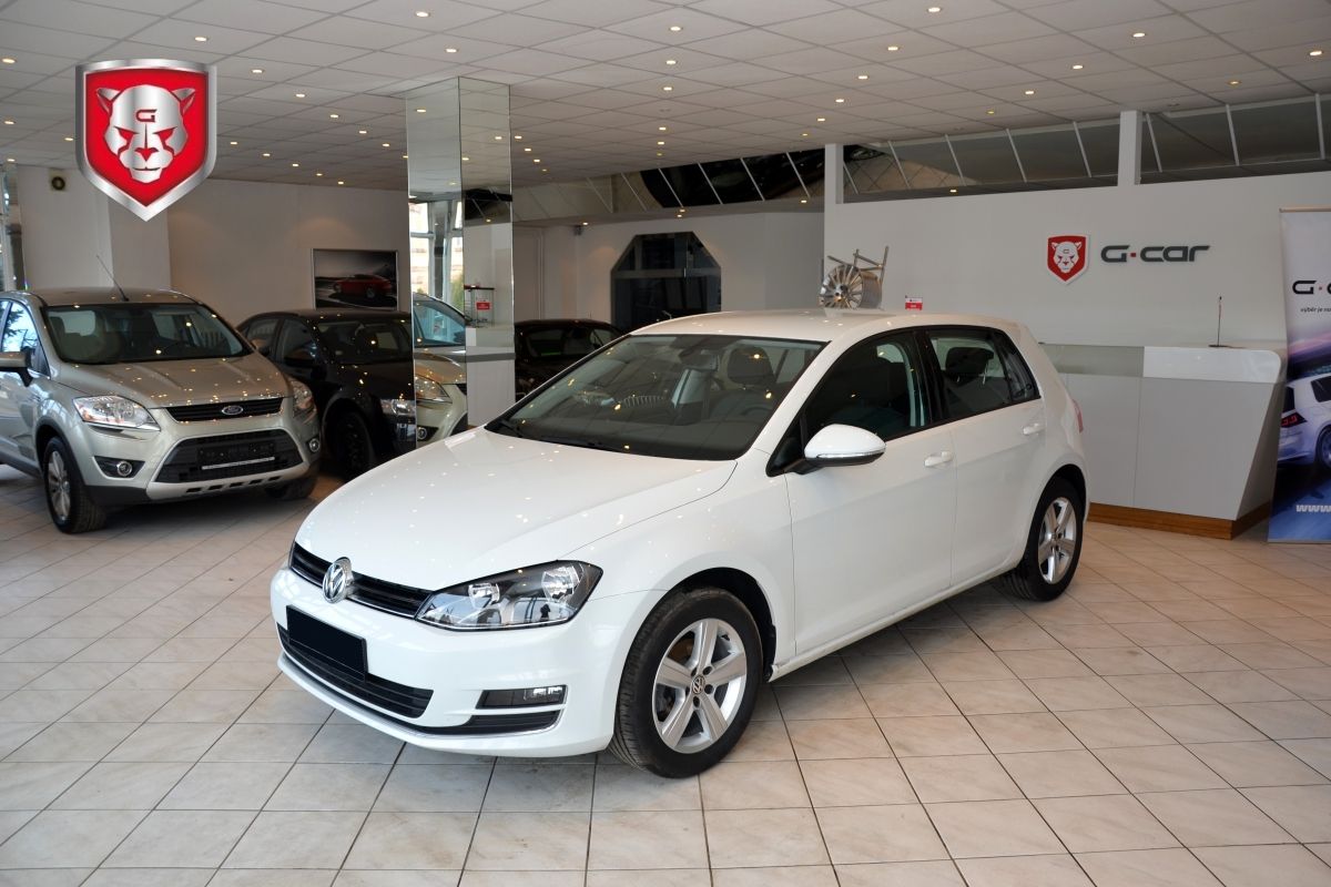 Volkswagen Golf 1.6 TDI Highline ČR