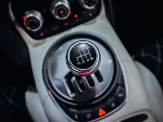 Audi R8 4.2 TFSI Quattro 6MAN - TOP!!!