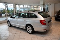 Škoda Superb II 2.0 TDi Ambition combi