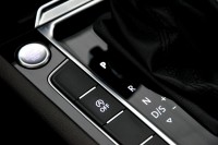 Volkswagen Passat 2.0 TDi Highline DSG, 1. maj.