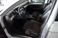 Volkswagen Passat 2.0 TDi Highline DSG, 1. maj.