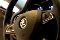 Škoda Superb 2.0 TDi navi, xen. ČR