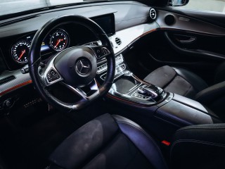 Mercedes-Benz E 350d AMG 190 kW