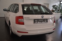 Škoda Octavia Kombi 1.6TDI Ambition