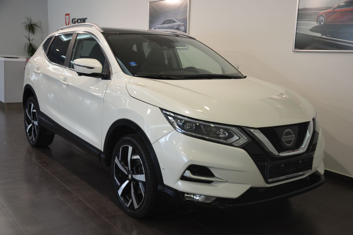 Nissan Qashqai 1.6dCi 130 Xtronic TEKNA