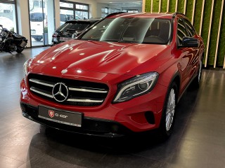 Mercedes-Benz GLA 220CDI 4MATIC