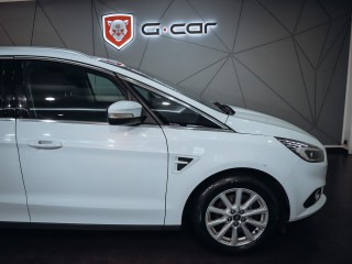 Ford S-MAX Titanium 132kW AWD SYNC3