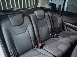 Ford S-MAX Titanium 132kW AWD SYNC3