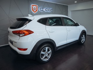 Hyundai Tucson 1.7CRDi Trikolor 104 kW