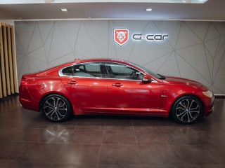 Jaguar XF 2.7D V6 152kW KOSMETICKÉ VADY