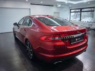 Jaguar XF 2.7D V6 152kW KOSMETICKÉ VADY