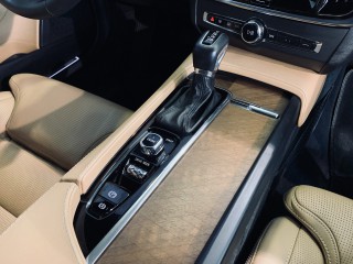 Volvo S90 2.0 D5 AWD Inscription 173kW