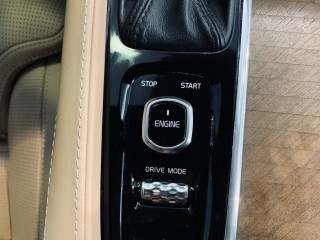 Volvo S90 2.0 D5 AWD Inscription 173kW