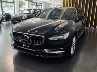 Volvo S90 2.0 D5 AWD Inscription 173kW