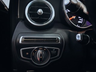 Mercedes-Benz C 220d 4MATIC Avantgarde ČR