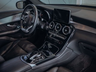 Mercedes-Benz GLC 250 4M AMG
