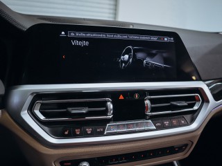 BMW 320d xDrive Luxury Line