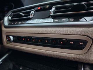 BMW 320d xDrive Luxury Line