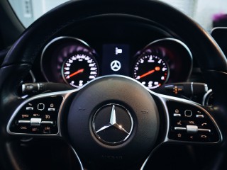 Mercedes-Benz C Cabrio 220d 4MATIC 143 kW