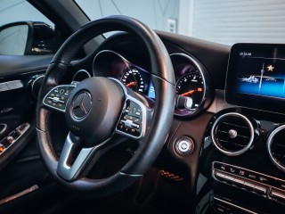 Mercedes-Benz C Cabrio 220d 4MATIC 143 kW