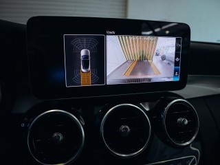 Mercedes-Benz C Cabrio 220d 4MATIC 143 kW